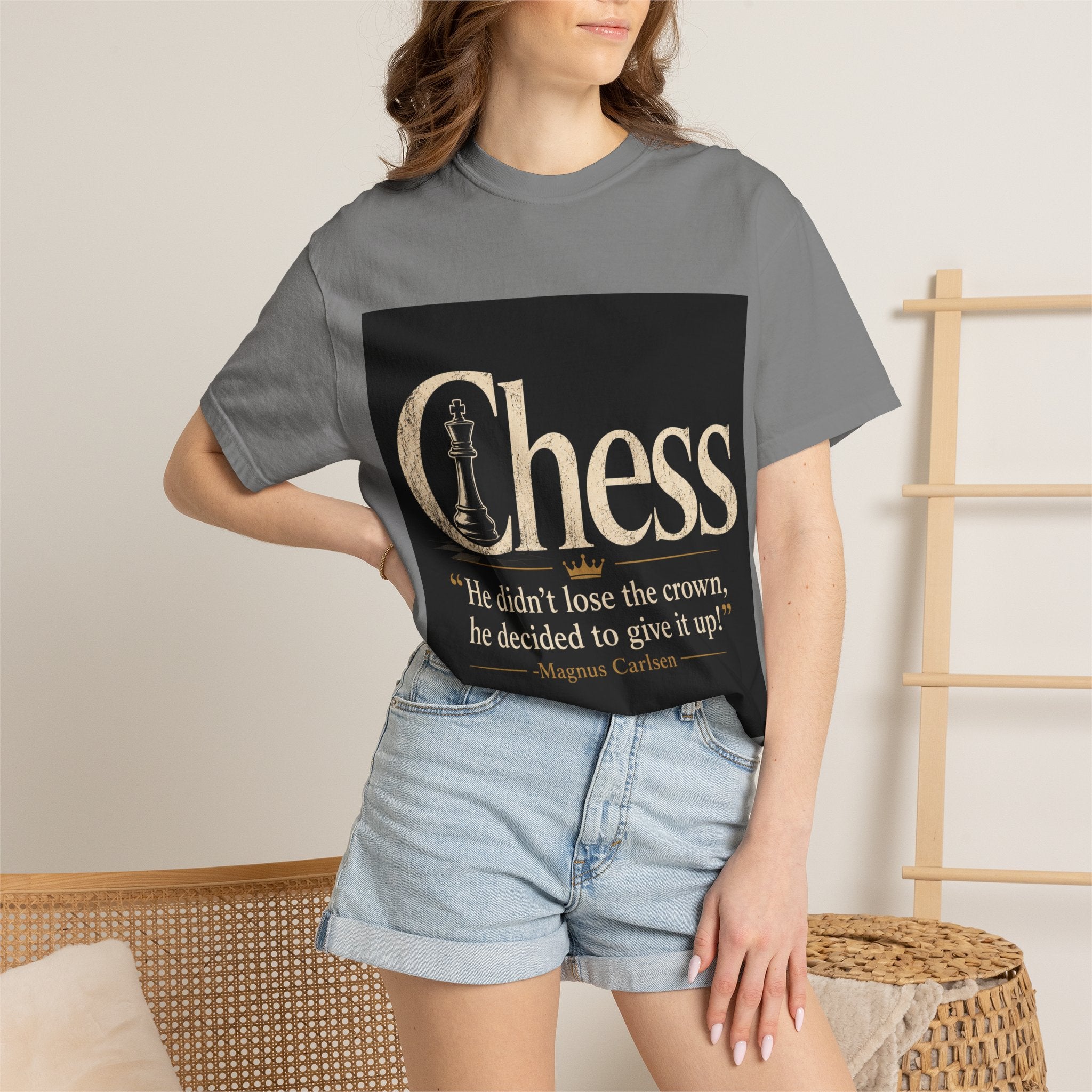 Chess Quote T-Shirt — “He didn't lose the crown, he decided to give it up” Magnus Carlsen