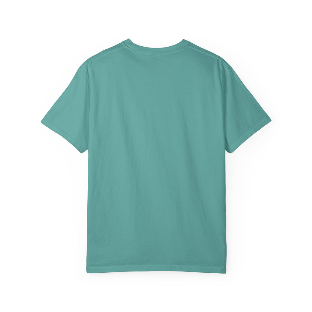 Chess Quote T-Shirt — “He didn't lose the crown, he decided to give it up” Magnus Carlsen