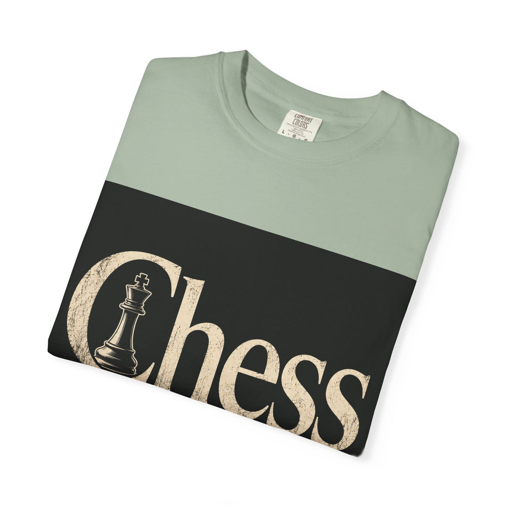 Chess Quote T-Shirt — “He didn't lose the crown, he decided to give it up” Magnus Carlsen